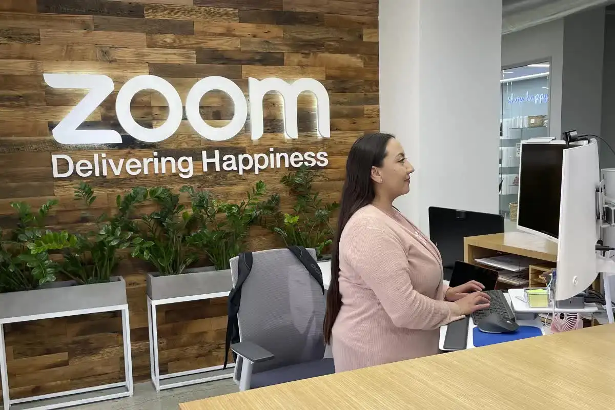 huong dan xay dung doi ngu nhan vien cho startups MzUS Thiết Kế Website - Lyns Media