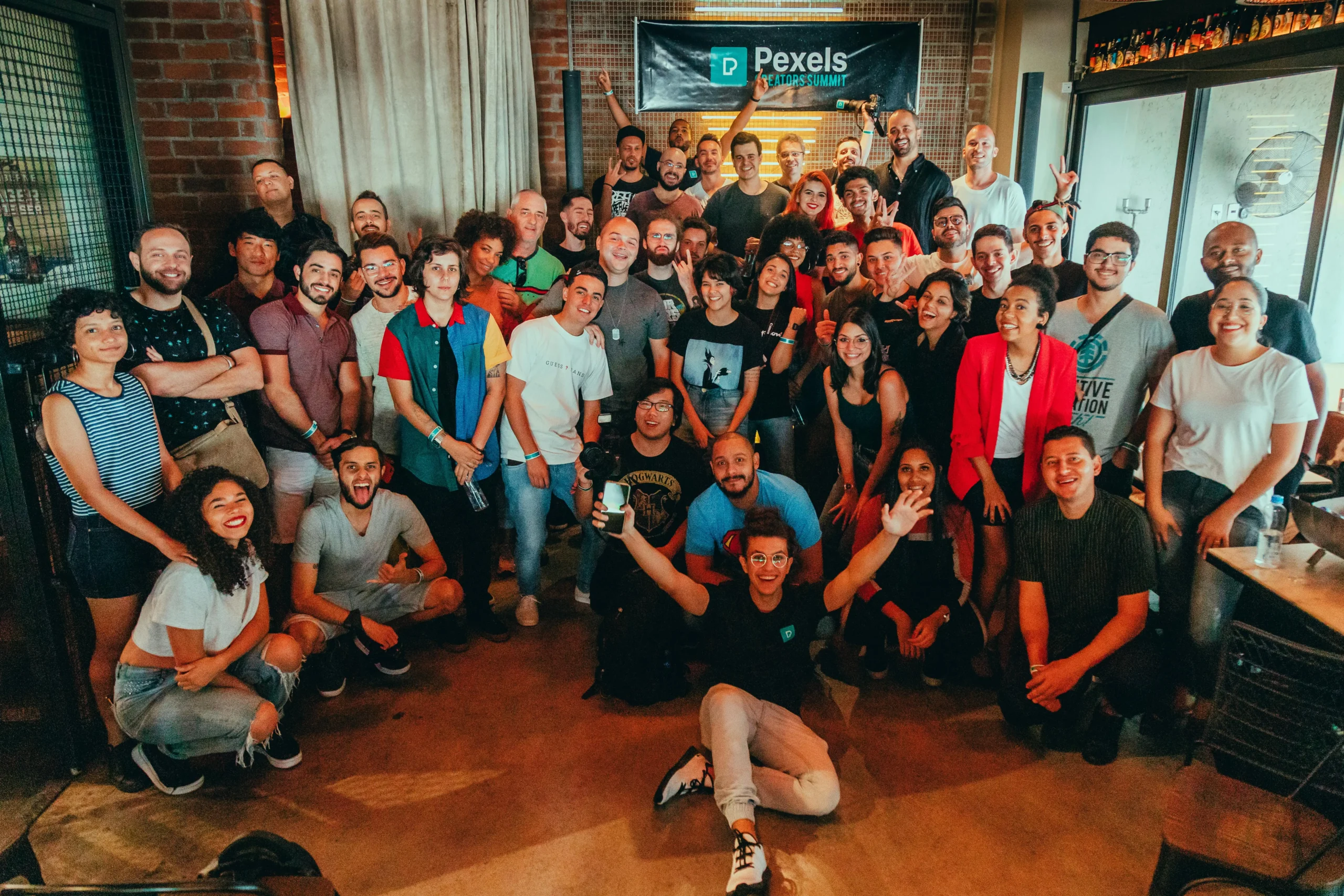 Cách Chọn Địa Điểm Kinh Doanh Phù Hợp Cho Startups 14 cach chon dia diem kinh doanh phu hop cho startups WWu1 scaled Thiết Kế Website - Lyns Media