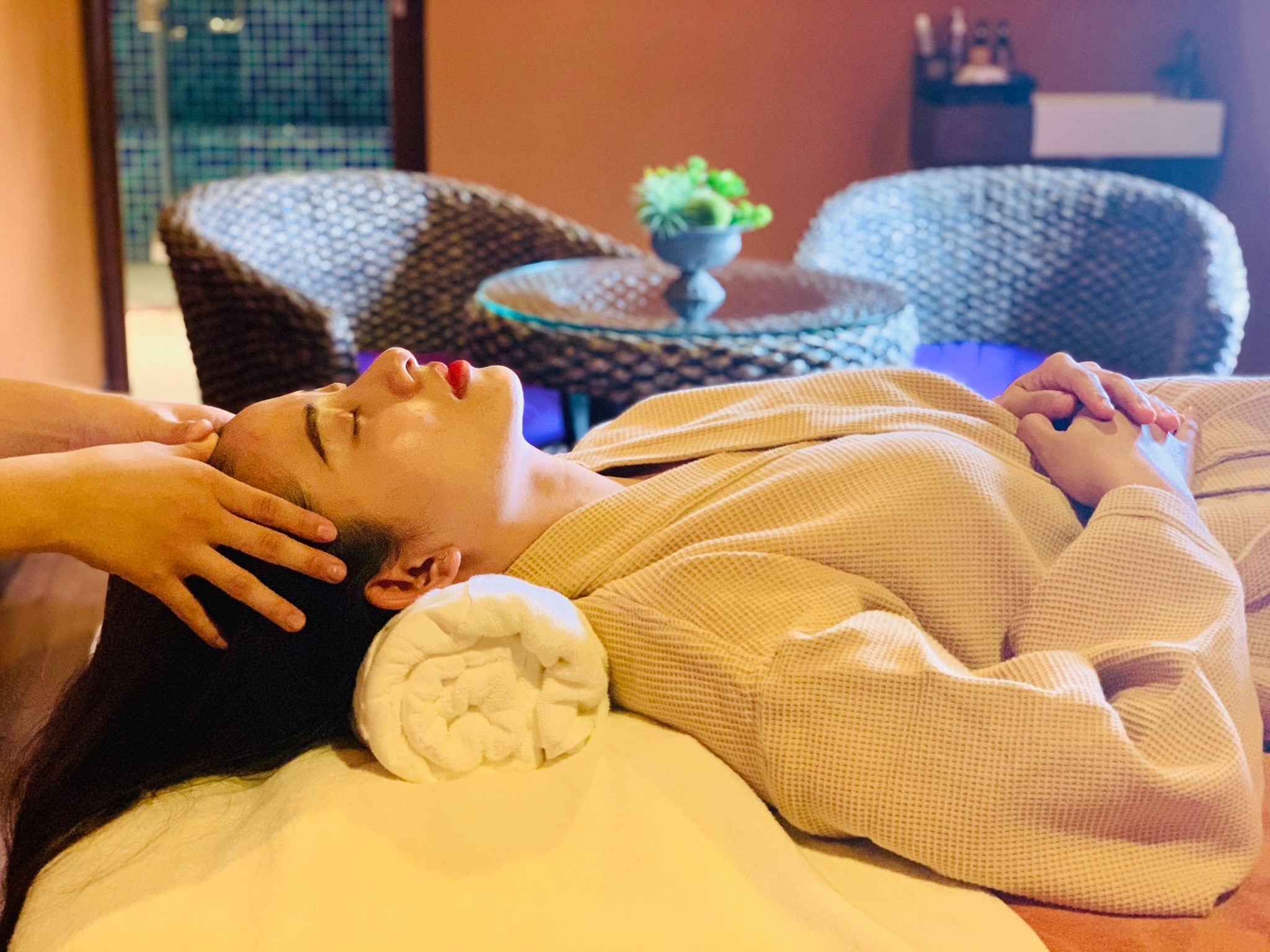 Top 10 Spa tại Huế - Trải nghiệm thư giãn tuyệt vời và dịch vụ chăm sóc sắc đẹp chất lượng 11 Top 10 Spa tại Huế – Trải nghiệm thư giãn tuyệt vời và dịch vụ chăm sóc sắc đẹp chất lượng